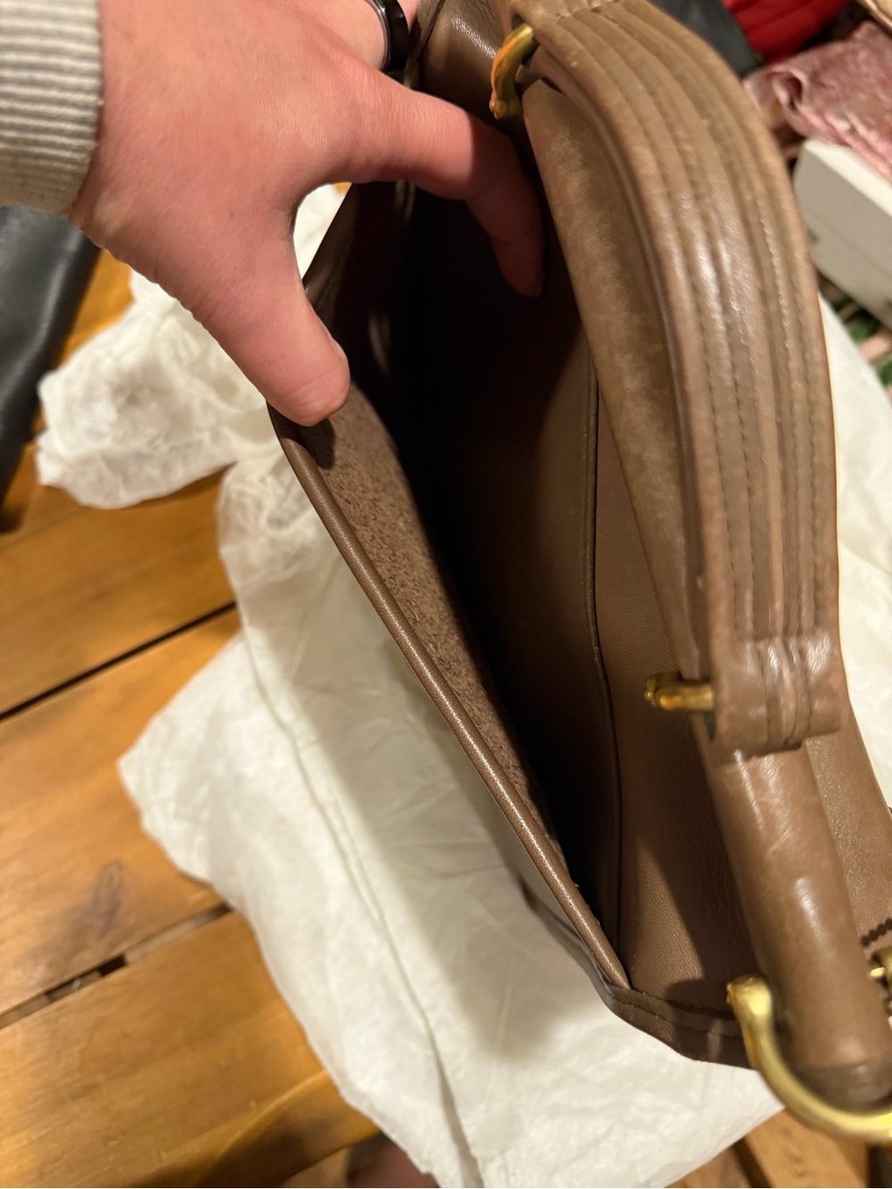Coach Vintage Taupe Leather Willis Bag #9927 - Picture 4 of 16